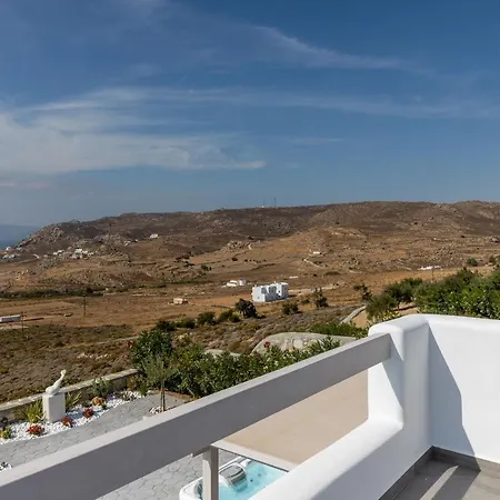Livana Naxos *